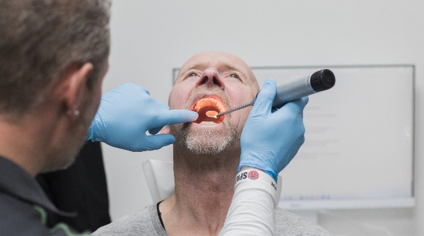 Rebasing van kunstgebit kosten | Dental Design